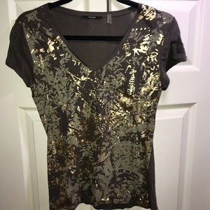 Women’s small TAHARI Tee, Hunter green w/ gold